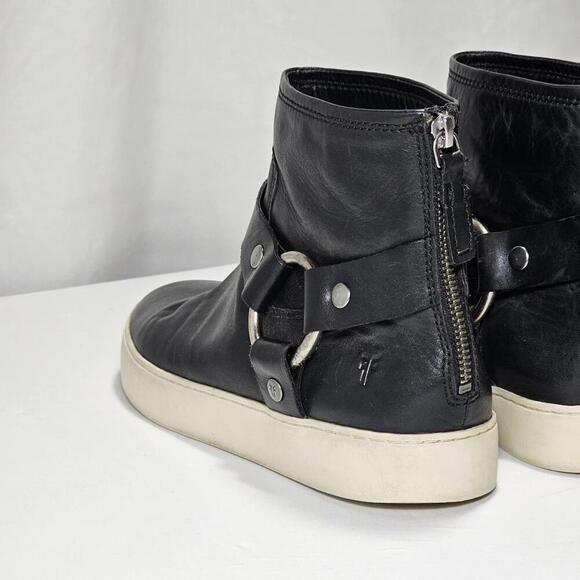 Frye Lena Harness Bootie Black Leather Back Zip Women's Size US 9 M - Picture 7 of 12